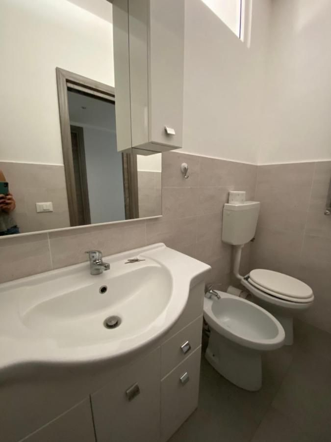 Bed and Breakfast Tres Joli Roma Esterno foto